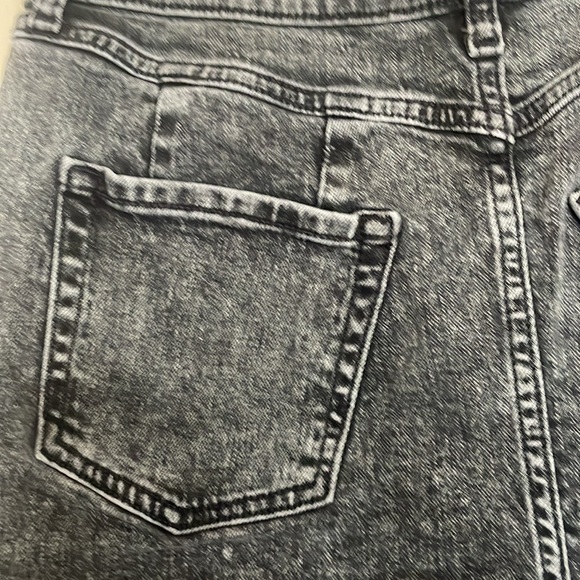 Wild Fable super high rise curvy shorts- size 10 - Picture 5 of 6